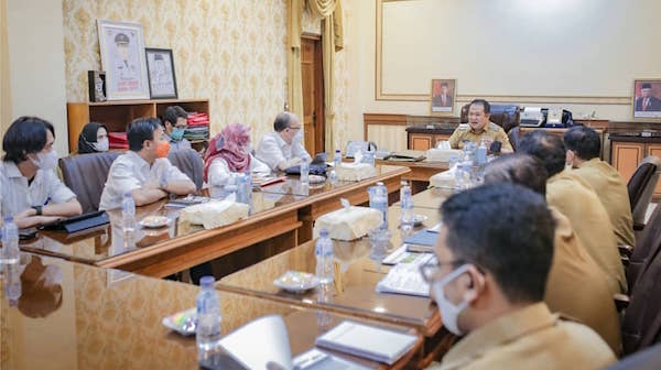 Dinas PU Bina Marga Jatim Bahas Program SIMURP Saat Audiensi ke Pemkab Jember